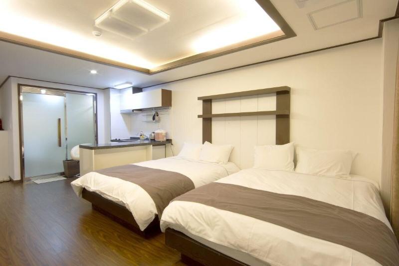 Habana Resort image