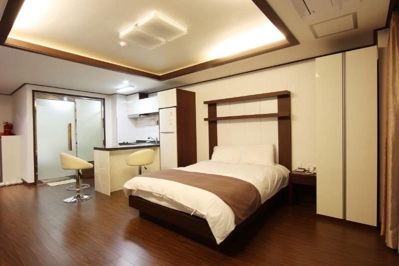 Habana Resort image