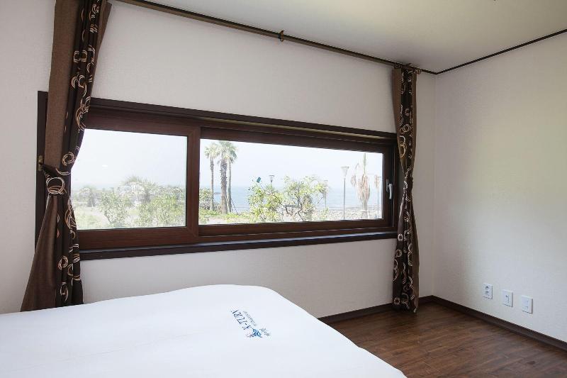 Habana Resort image