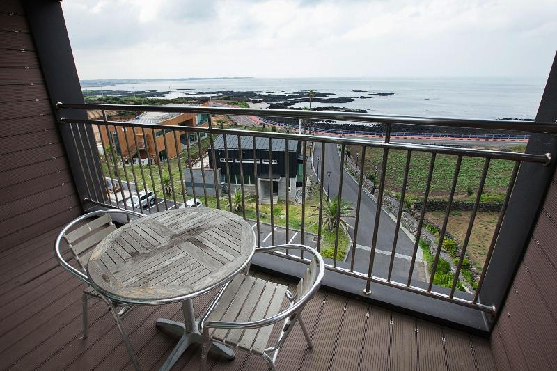 Habana Resort image