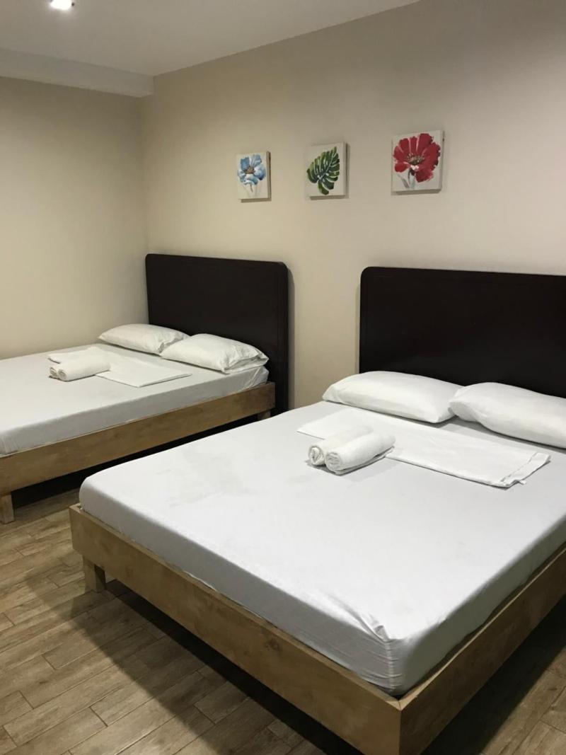 Seabreeze Beach Lodge image