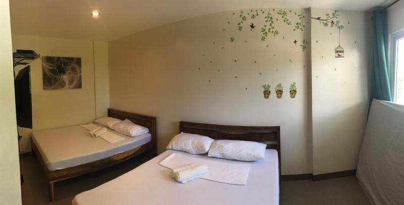 Seabreeze Beach Lodge image