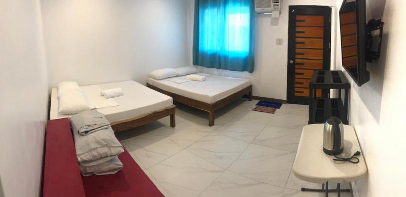Seabreeze Beach Lodge image
