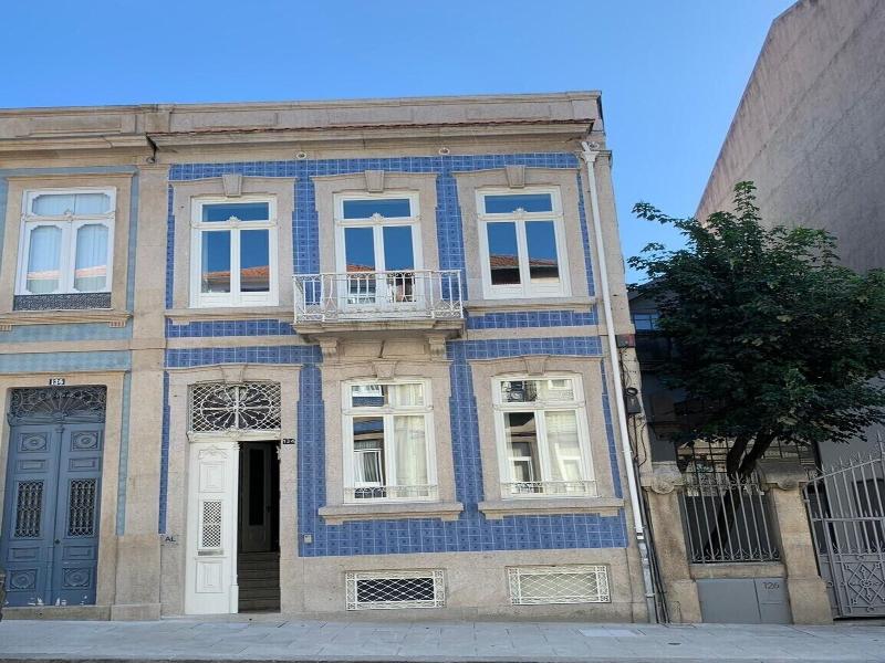 Maison Cabral image