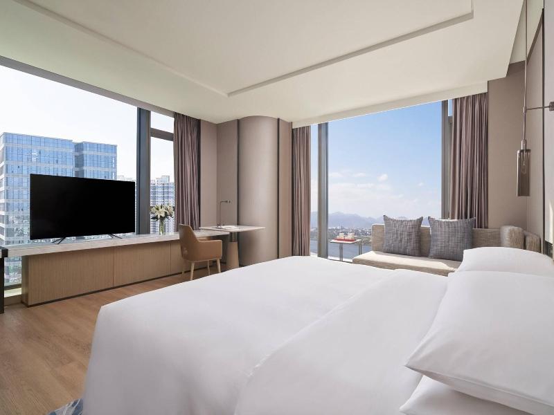 Fuzhou Marriott Hotel Riverside image