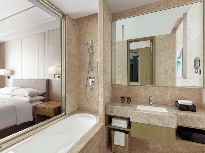 Courtyard By Marriott Yinchuan image