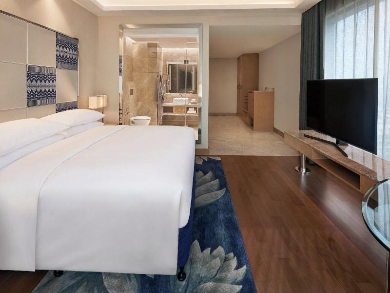 Renaissance Dhaka Gulshan Hotel image