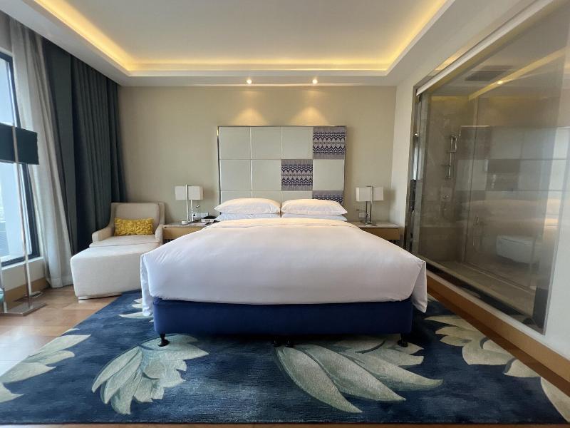 Renaissance Dhaka Gulshan Hotel image