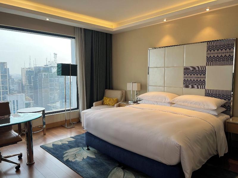 Renaissance Dhaka Gulshan Hotel image