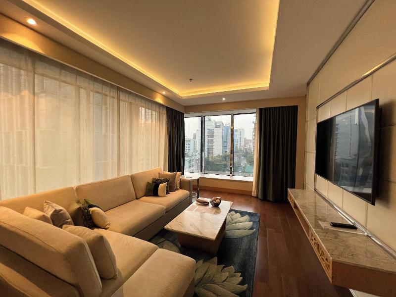 Renaissance Dhaka Gulshan Hotel image