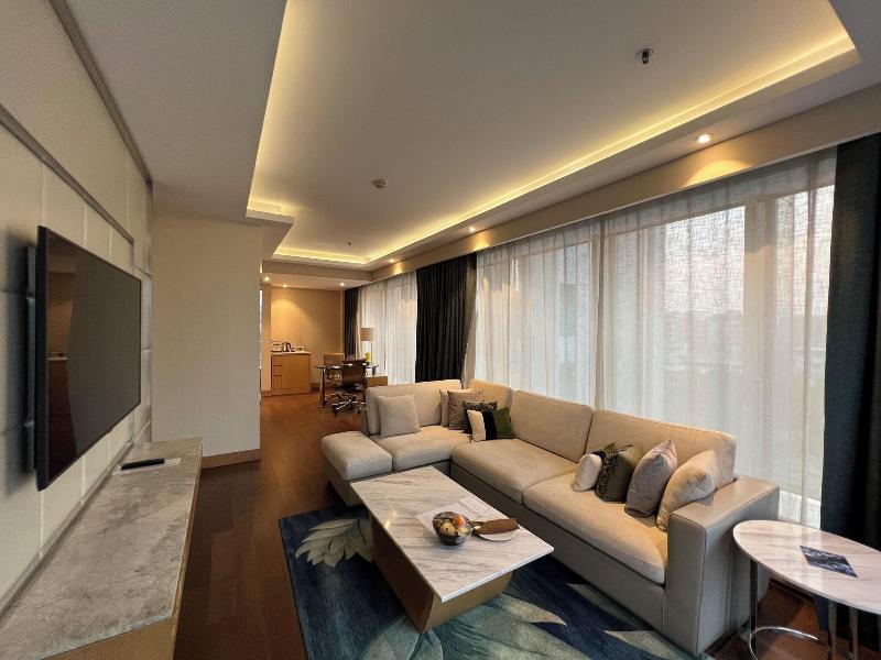 Renaissance Dhaka Gulshan Hotel image