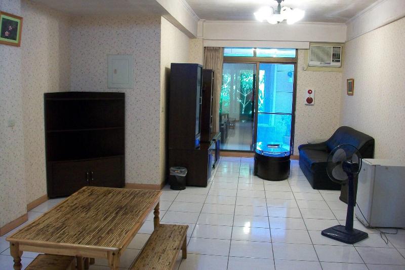 Kinsa Holiday Hotel image