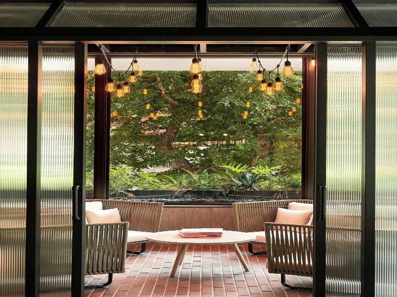 Moxy Taichung image
