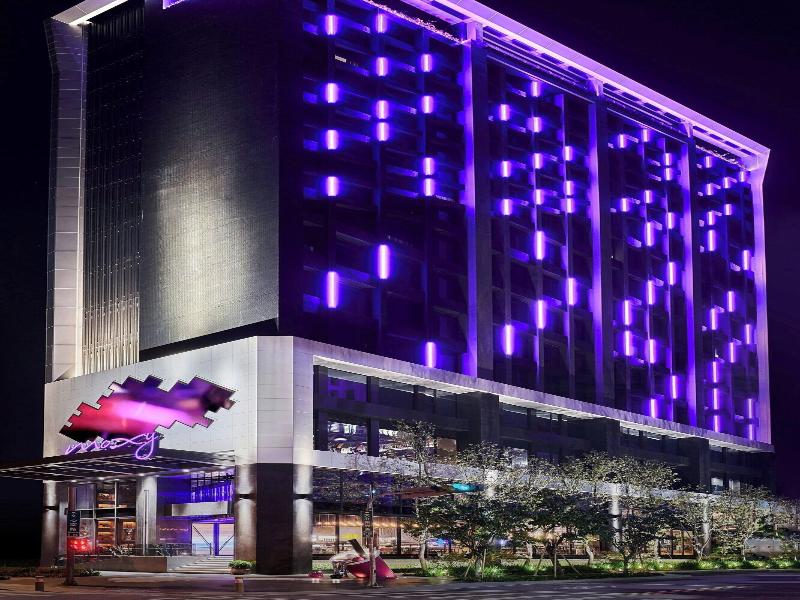 Moxy Taichung image
