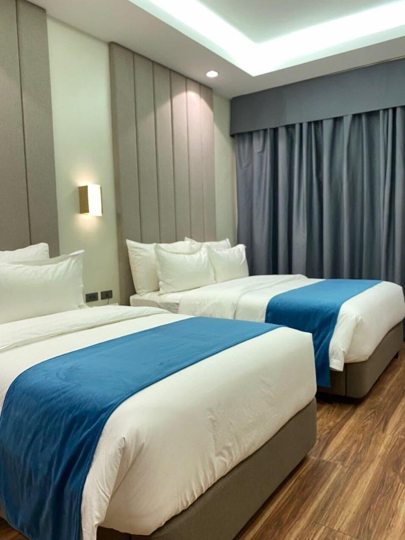 Bravo Tanauan Hotel image