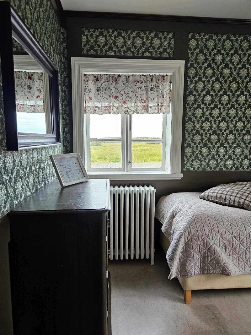 Lambalækur image