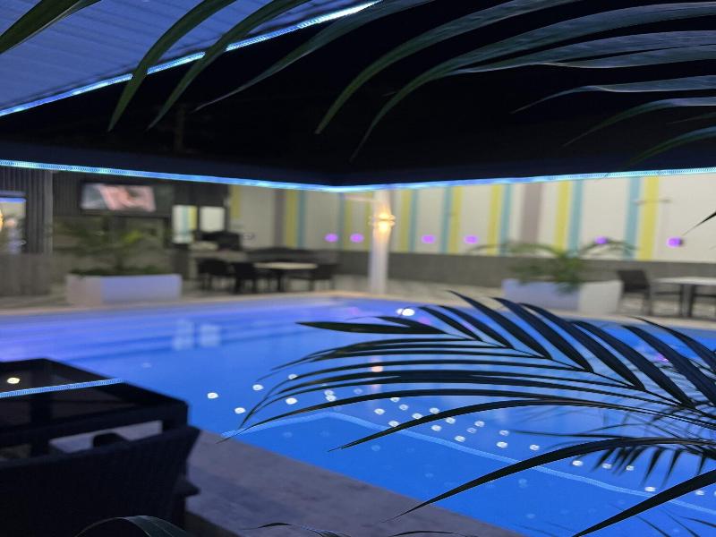 Chequers Suite image