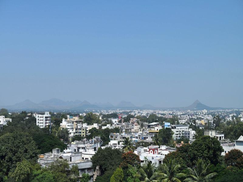 Courtyard By Marriott Nashik image