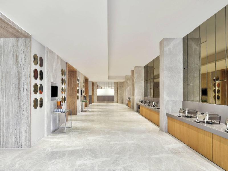 Courtyard By Marriott Nashik image