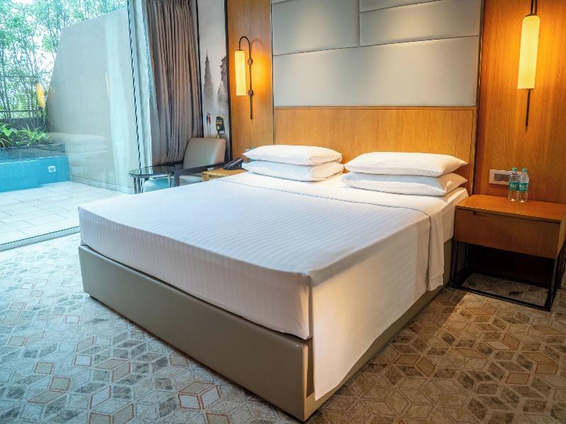 Courtyard By Marriott Nashik image