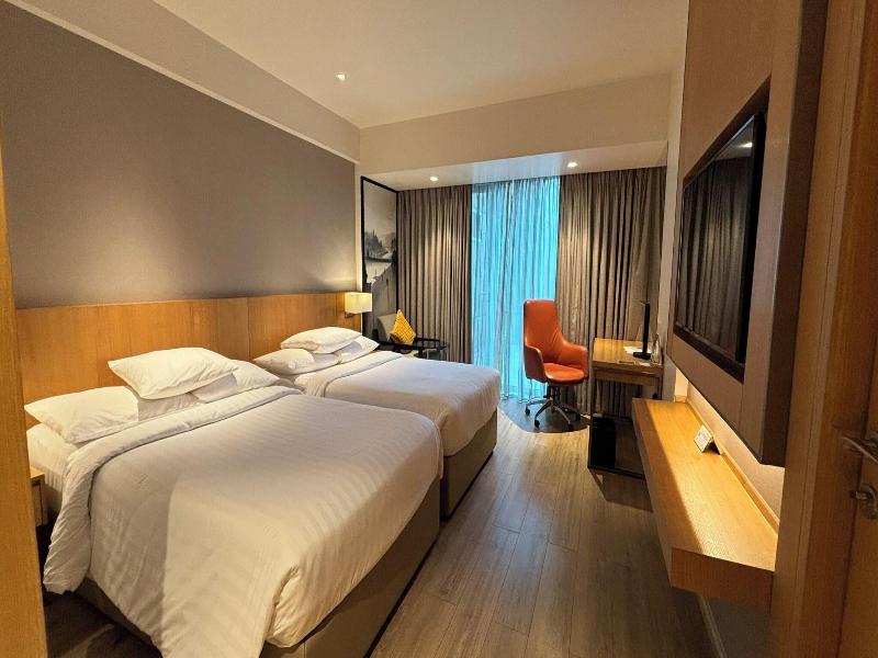 Courtyard By Marriott Nashik image