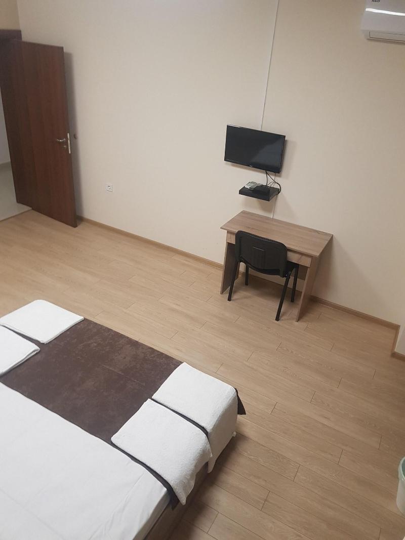 Twain Apart&Rooms image
