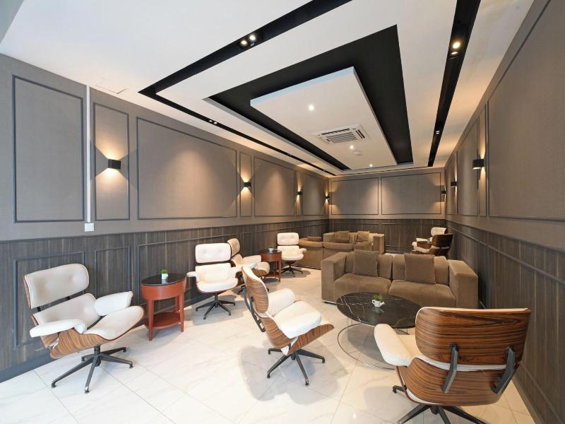 O2 Luxury Hotel image