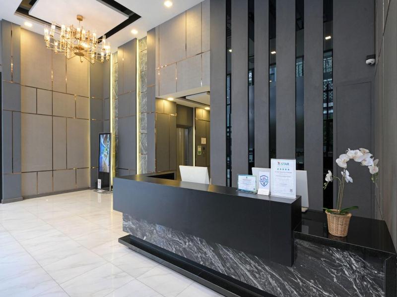 O2 Luxury Hotel image
