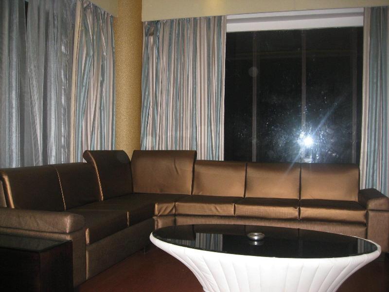 Hotel D Grand image