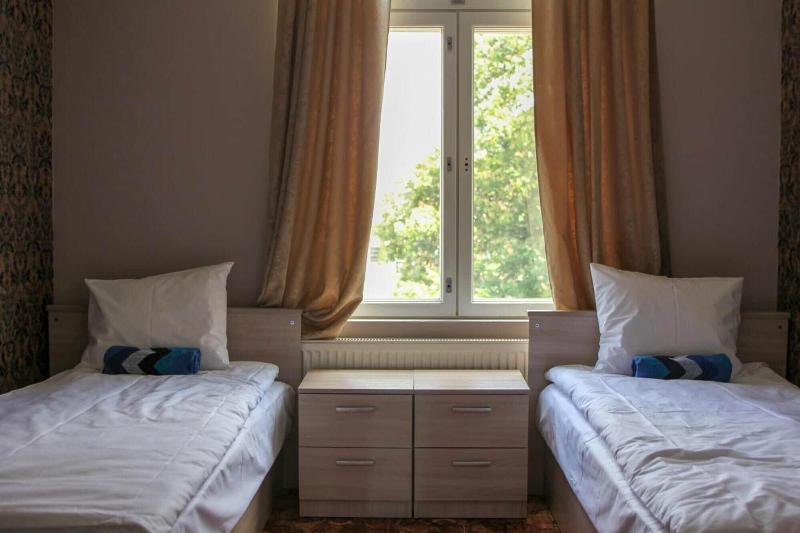 Villa Kadriorg Hostel image