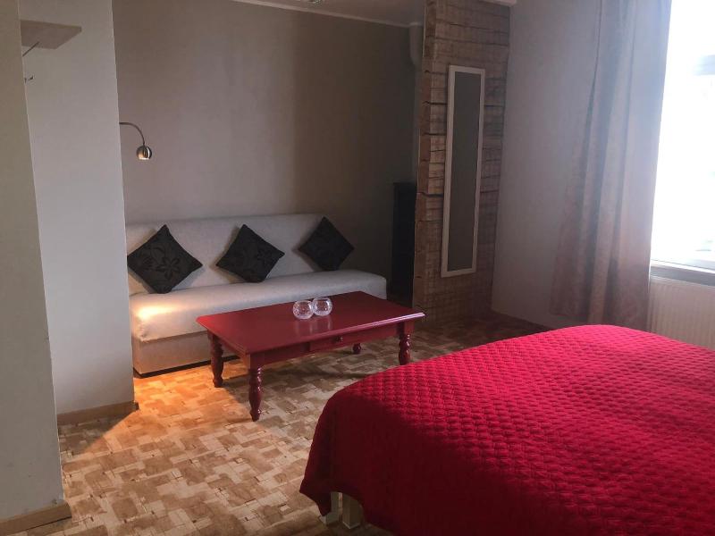 Villa Kadriorg Hostel image