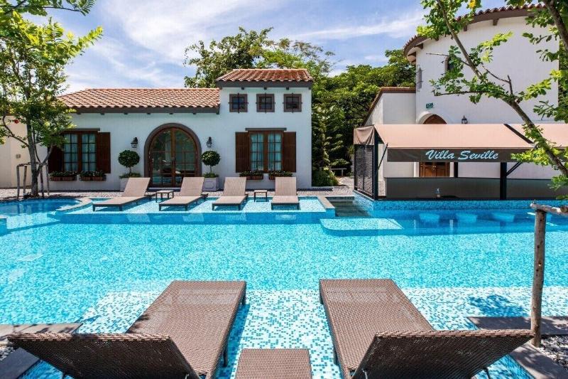 Villa Seville image