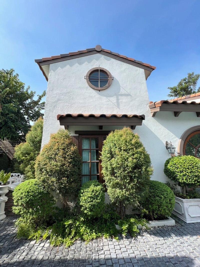 Villa Seville image