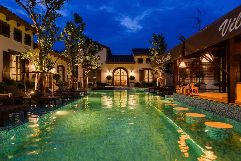 Villa Seville image