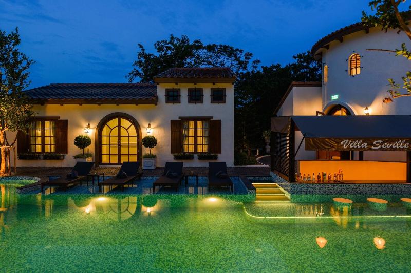 Villa Seville image