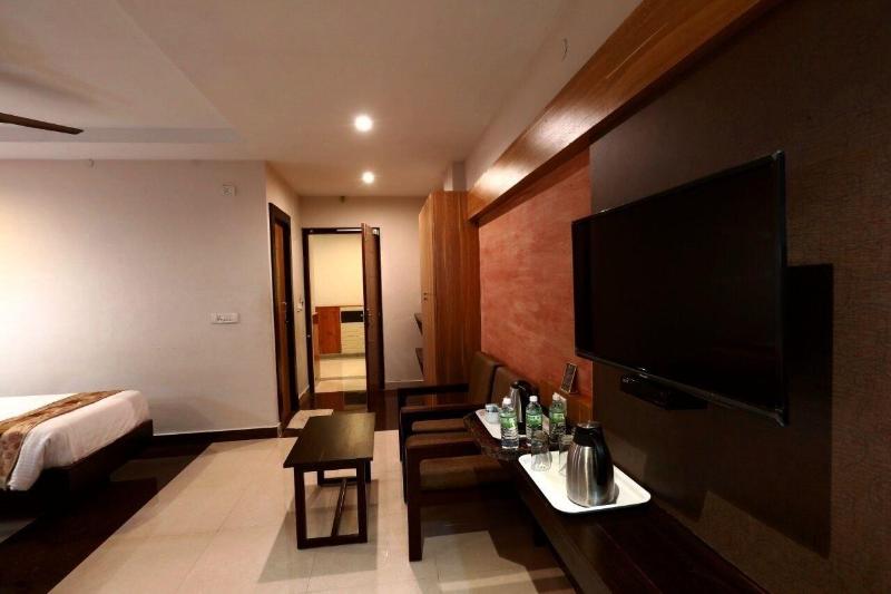 Hotel Mayas image