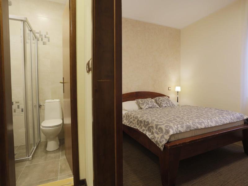 Guesthouse Tara image