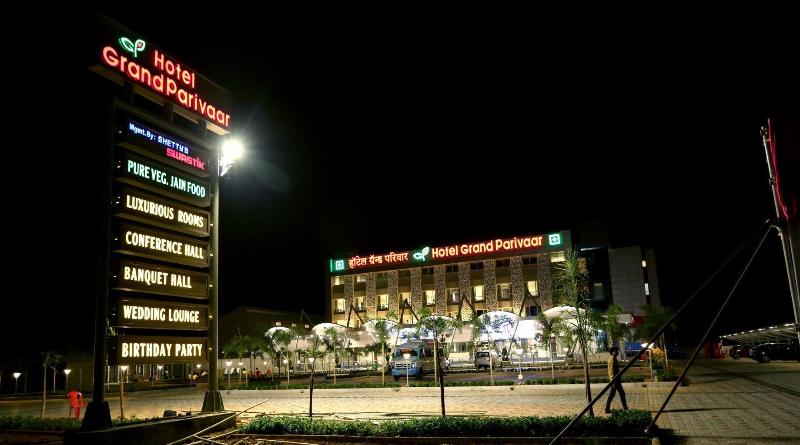 Hotel Grand Parivaar