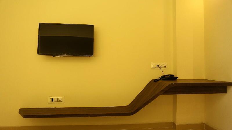 Hotel Grand Parivaar — photo 41