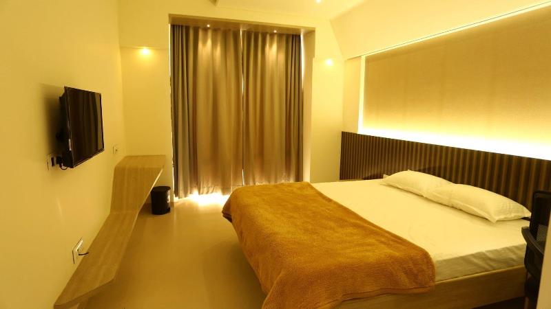 Hotel Grand Parivaar — photo 39