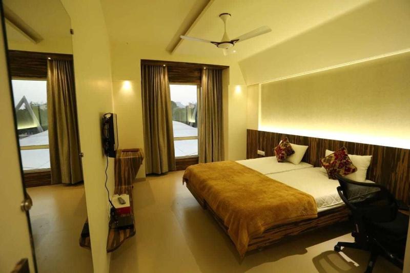 Hotel Grand Parivaar — photo 7