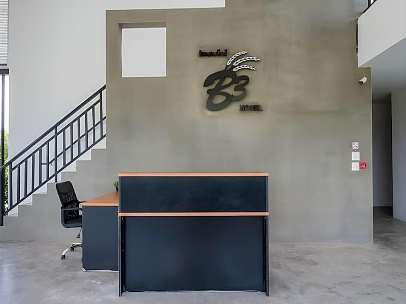 B3 Hotel