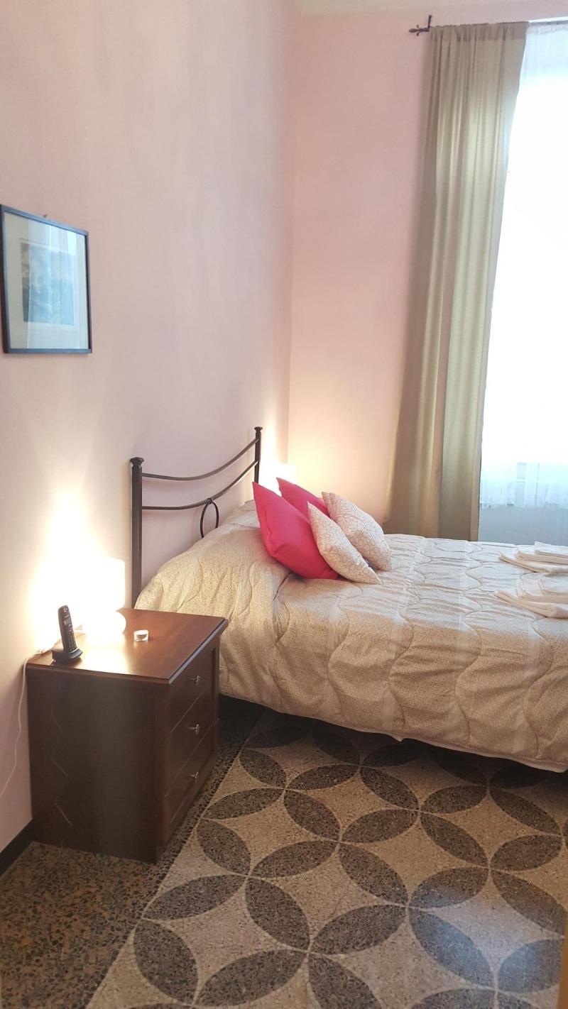 Royal Suite image