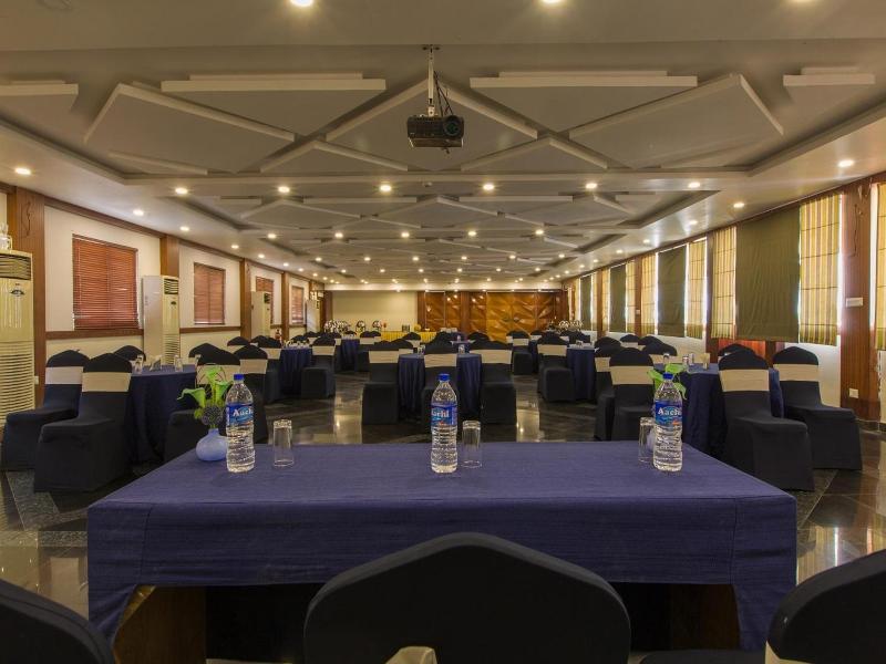 Hotel Tsg Grand image