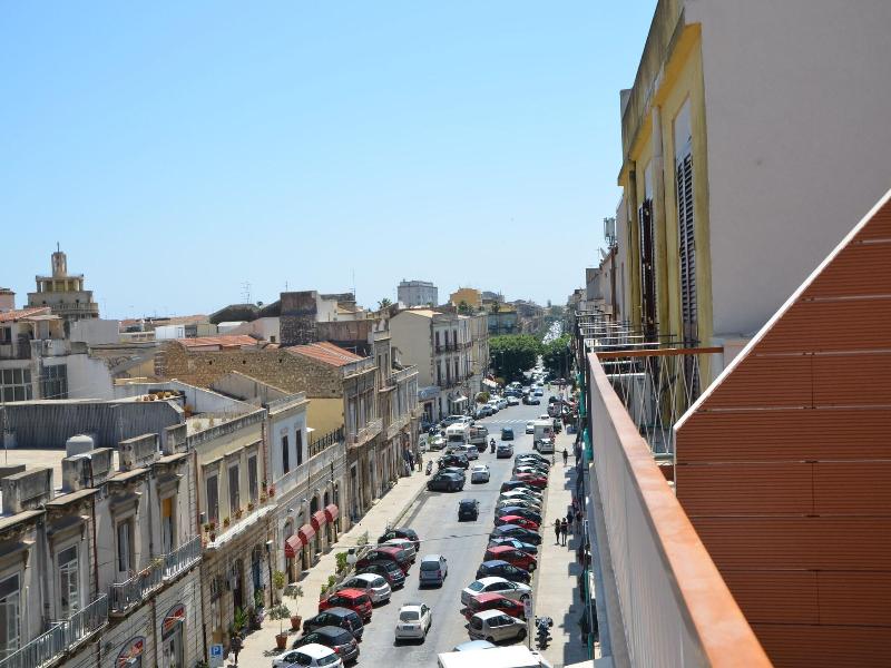 Archinuè Suite & Apartments image