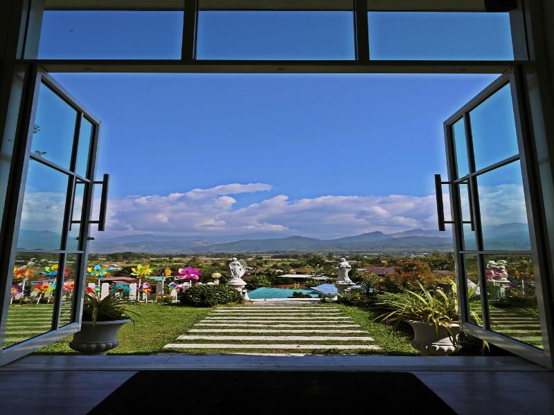 Pua De View Boutique Resort