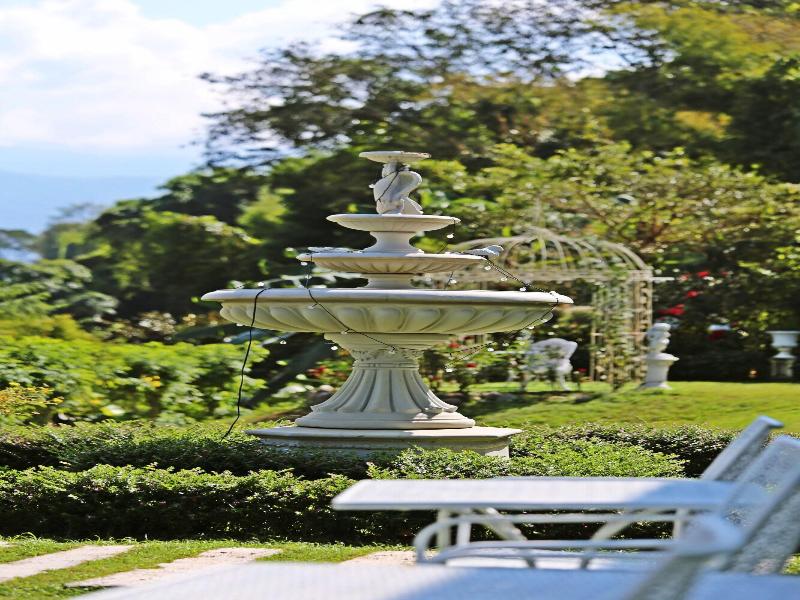 Pua De View Boutique Resort
