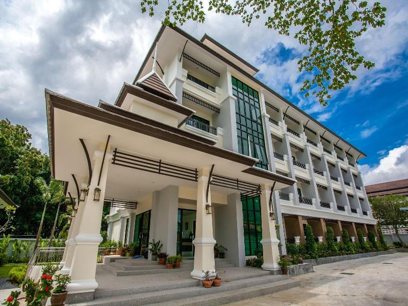 Wanarom Residence Hotel image