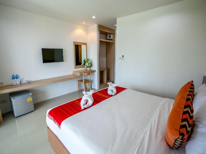 Wanarom Residence Hotel image