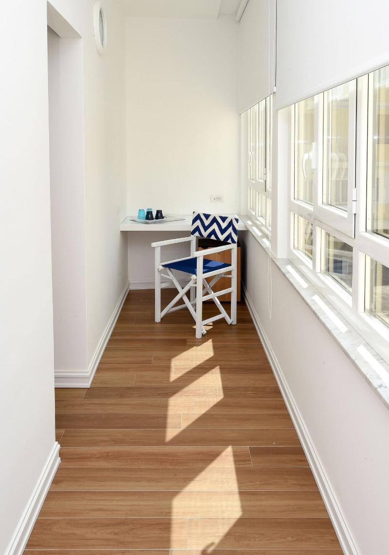 Casa Pantone image